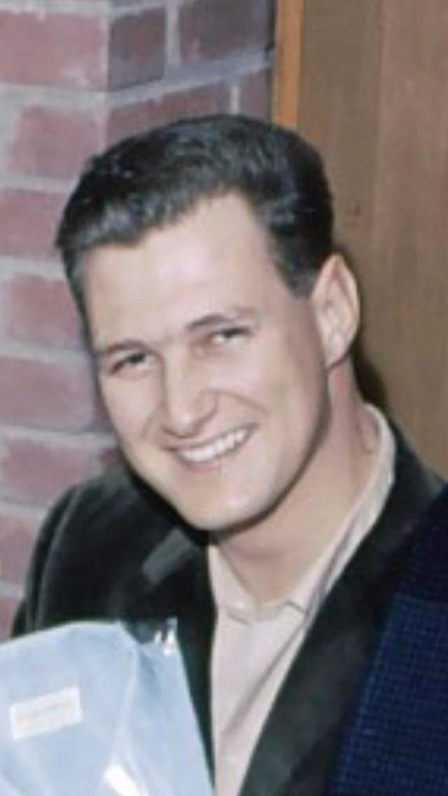 Miles MacFarlane