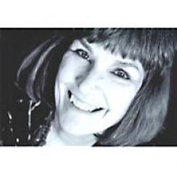 LINDY LEE