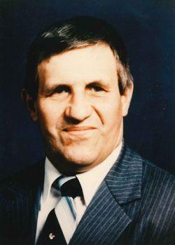 Edward Paknis
