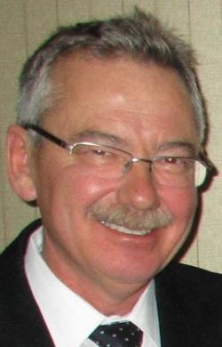Gary  Lynch