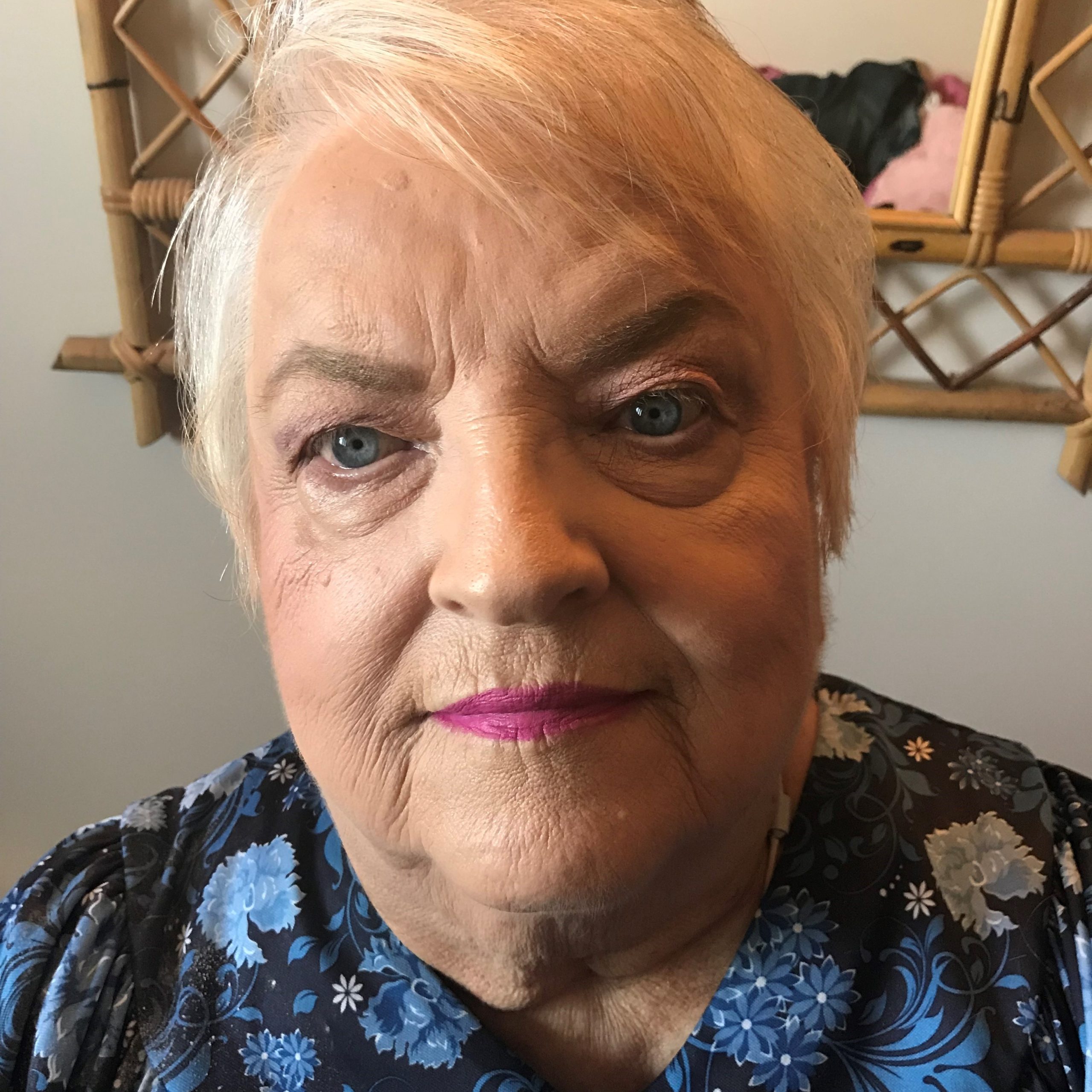 Carolyn  Dzamon