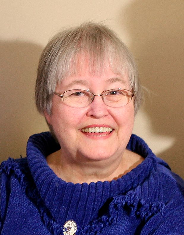 Lynda Falk