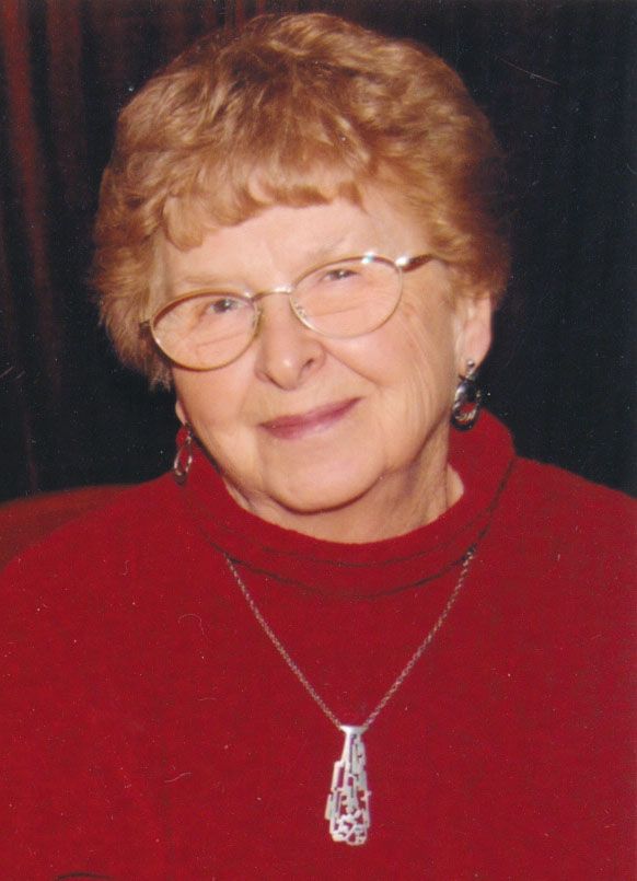 Amelia Komus