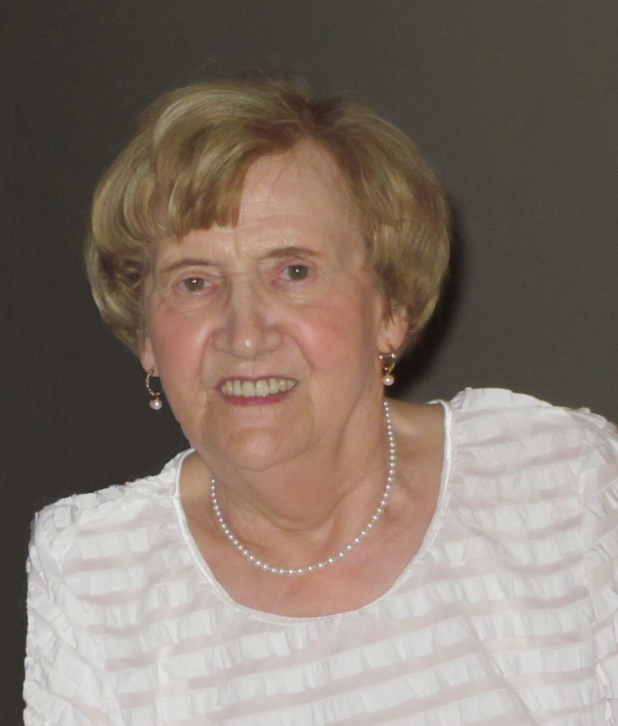 Eveline Sulavella